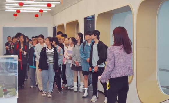 美丽鸬鸟·健康共富｜浙江中医药大学第二附属医院·学院走进鸬鸟·走进小热昏